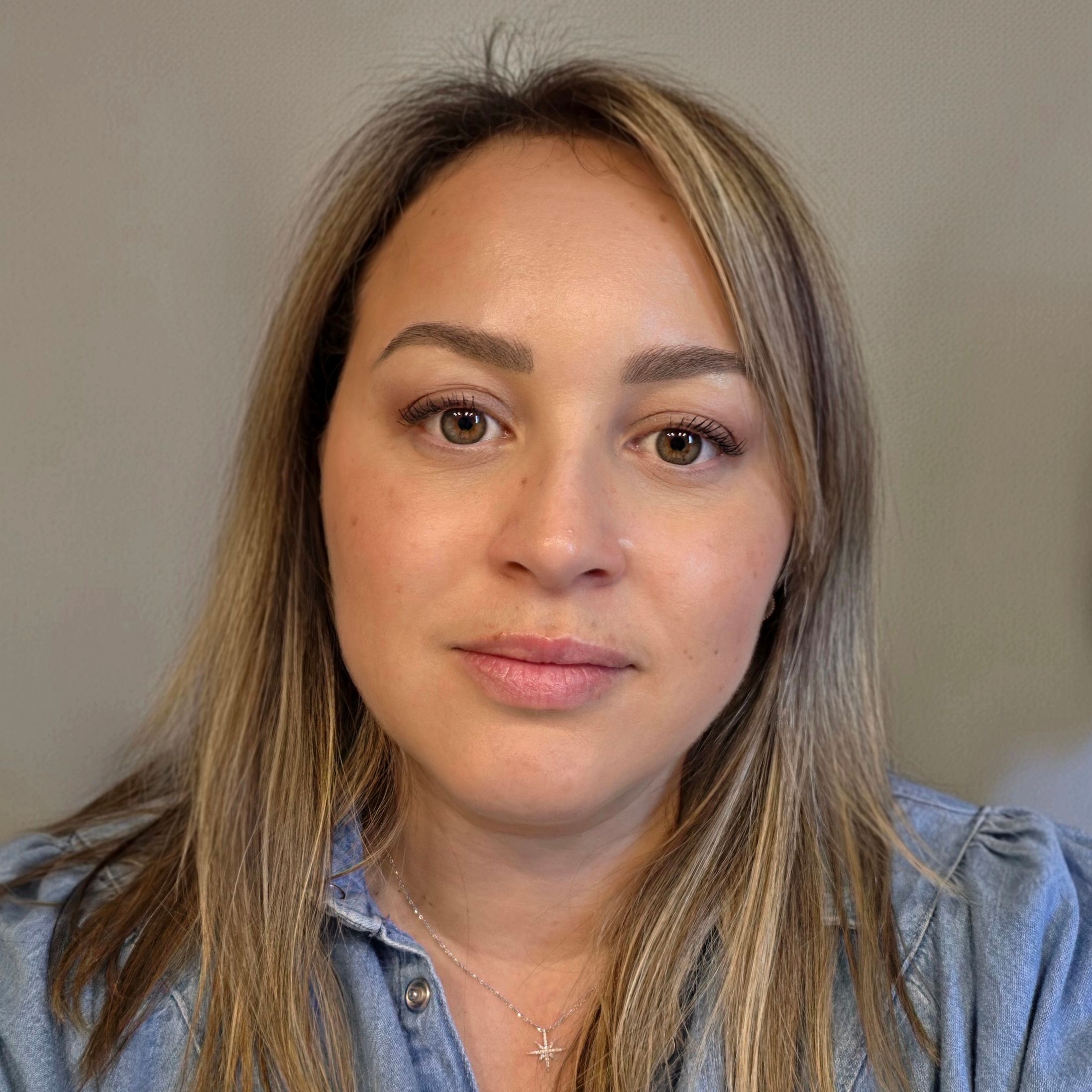 Profile picture of Aurélie Hohweiller